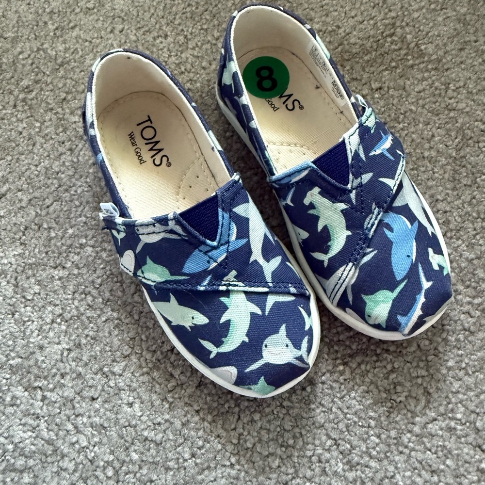 TOMS Kids Blue Shark Sneakers (Size: 8c Toddler)
